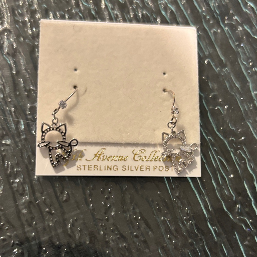 Fifth Avenue Collection Silver Cat Earrings